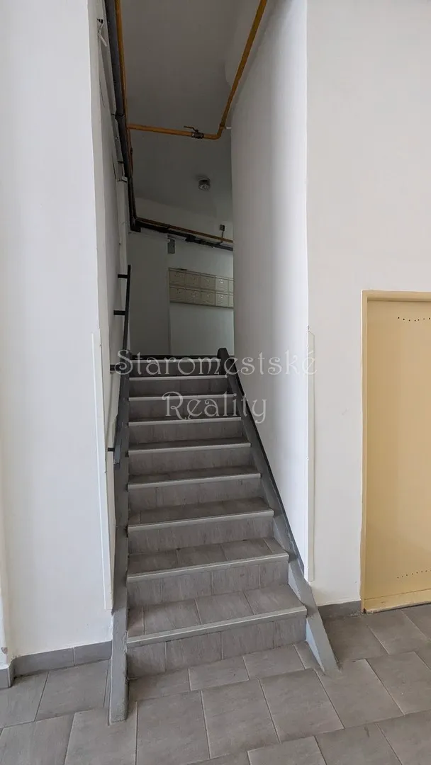 3-izb.69m2, ČSA, 3/4, pôvodný, Staré Mesto  náhľad 13