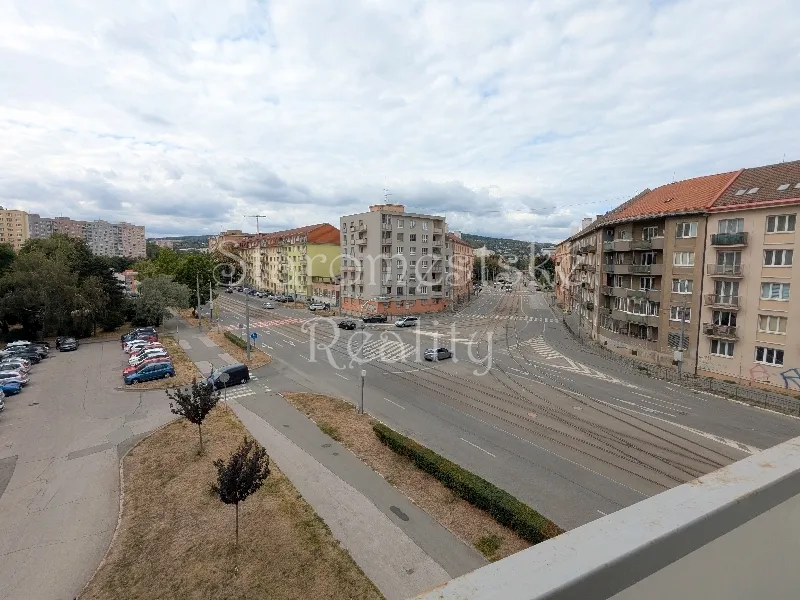 3izb.67m2, 4/5, ČSA, St.mesto náhľad 13